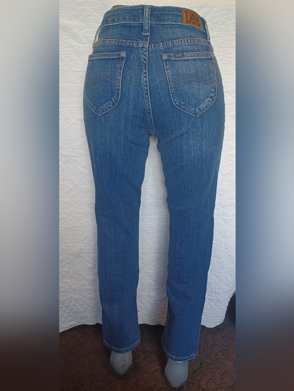 Lee Petite Classic Women's Blue Regular Fit Straight Leg Mid Rise Denim Jeans